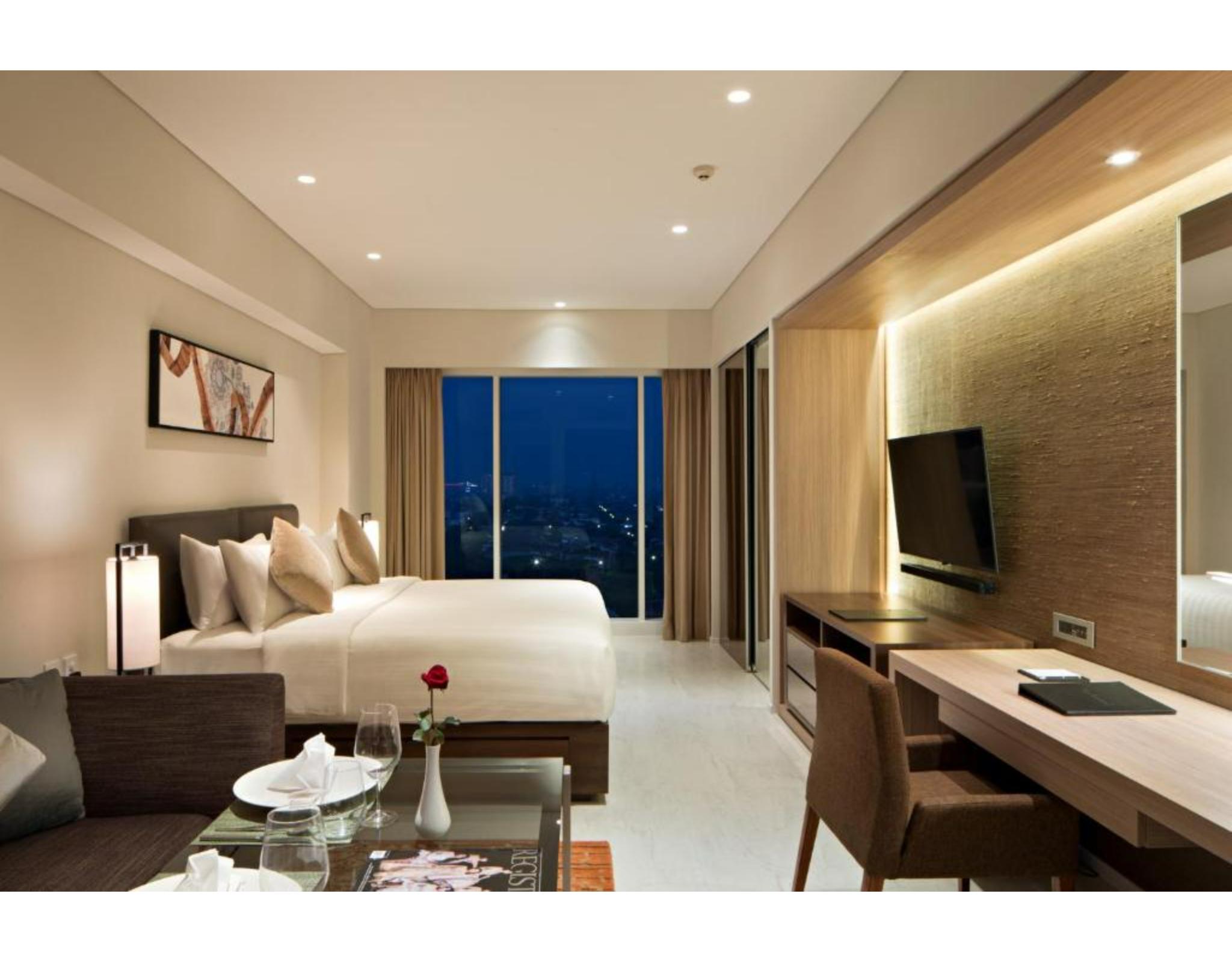 Oakwood Hotel & Residence Сурабая Екстериор снимка